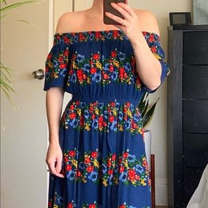 Floral off the shoulder maxi dress